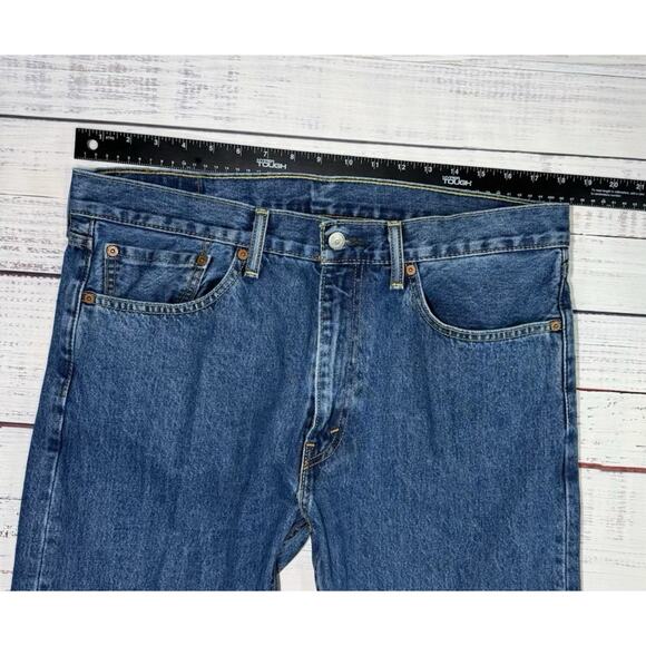 Levi's 505 Jeans Men's Size 36 X 30 Regular Fit Flex Medium Stone Wash Denim - Picture 6 of 7